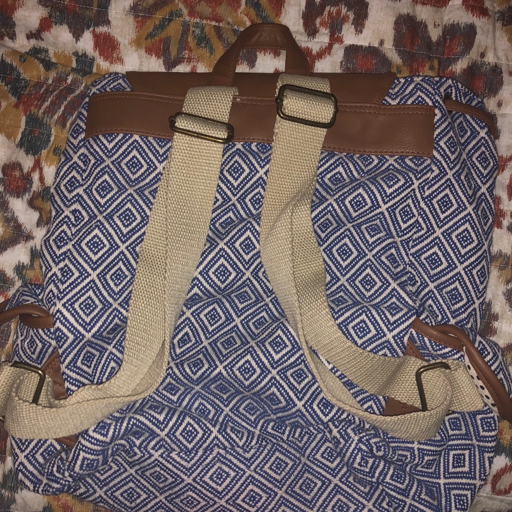 Backpack - Picture 2 of 2